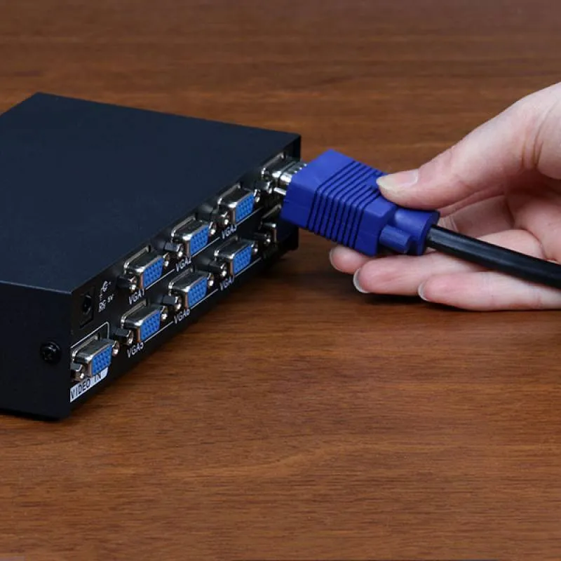اسپلیتر 8 پورت VGA