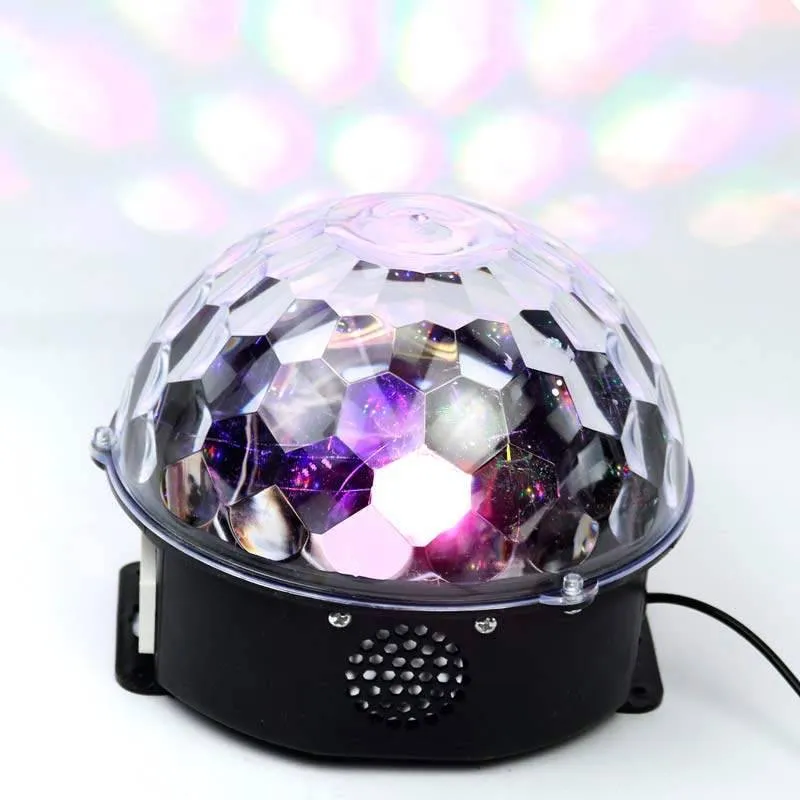 چراغ رقص نور و اسپیکر مدل LED Magic Ball Light