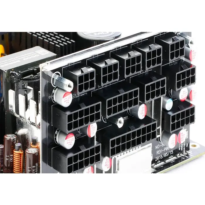 منبع تغذیه گرین مدل GP1050B-OCDG استوک