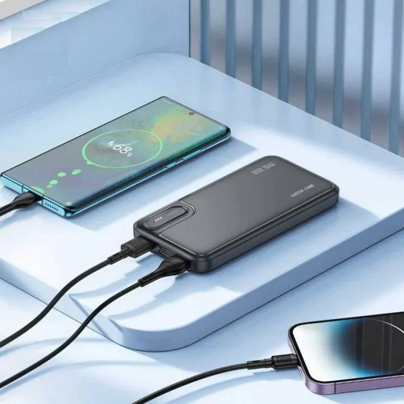 شارژر همراه  گرین لاین مدل power mate 10 ظرفیت 10000میلی آمپرساعت