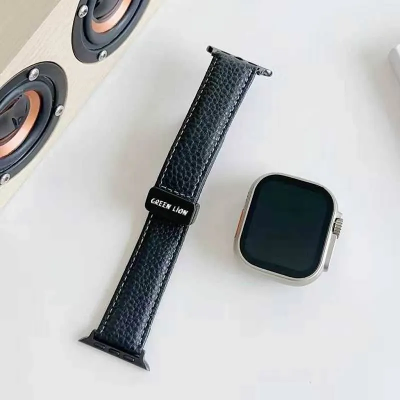 بند ساعت هوشمند گرین لاین مدل Genuine Leather Buckle مناسب برای اپل واچ 42/44/45/49 میلی متری